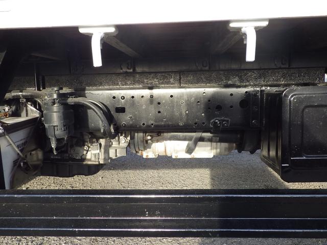 デュトロ 平　積載２ｔ　標準　ロング　全低床　ＡＴ　ディーゼル　荷台内寸４３６×１８０×３８　車両外寸６０２×１９０×２１９　車両総重量５．０ｔ未満　準中型免許証　１ナンバー　エンジン型式Ｎ０４Ｃ　４０００ＣＣ　保証付　小型　トラック（38枚目）