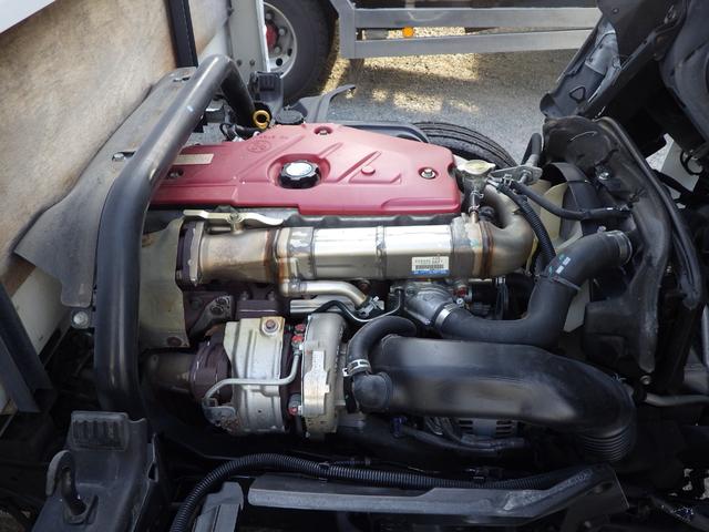 デュトロ 平　積載２ｔ　標準　ロング　全低床　ＡＴ　ディーゼル　荷台内寸４３６×１８０×３８　車両外寸６０２×１９０×２１９　車両総重量５．０ｔ未満　準中型免許証　１ナンバー　エンジン型式Ｎ０４Ｃ　４０００ＣＣ　保証付　小型　トラック（48枚目）