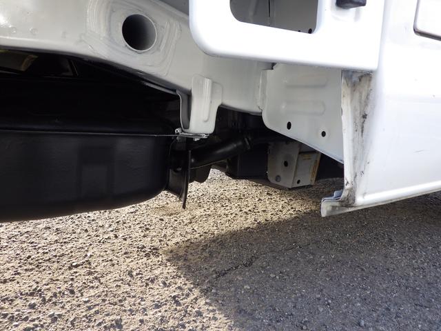 ライトエーストラック 平ボディ　Ｘエディション　積載０．８ｔ　ＡＴ　ガソリン　荷台内寸２５０×１６０×３７　車両外寸４２７×１６７×１８９　車両総重量３．５ｔ未満　荷台地上高約７２ｃｍ　新普通免許　４ナンバー　エンジン型式　３ＳＺ　１５００ｃｃ　保証付　小型　トラック（34枚目）