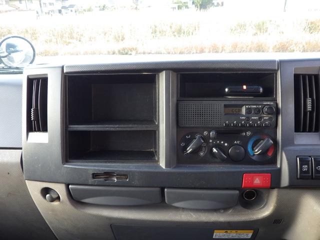 エルフトラック Ｗキャブ　積載１．５ｔ　低床　ＭＴ　ディーゼル　荷台内寸２０８×１６０×３８　車両外寸４６９×１６９×１９８　車両総重量５．０ｔ未満　準中型免許証　４ナンバー　エンジン型式４ＪＪ１　３０００ＣＣ　保証付　小型　トラック（15枚目）