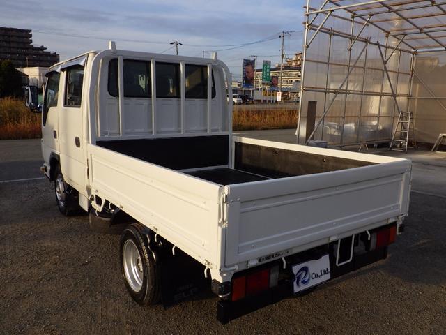 エルフトラック Ｗキャブ　積載１．５ｔ　低床　ＭＴ　ディーゼル　荷台内寸２０８×１６０×３８　車両外寸４６９×１６９×１９８　車両総重量５．０ｔ未満　準中型免許証　４ナンバー　エンジン型式４ＪＪ１　３０００ＣＣ　保証付　小型　トラック（27枚目）