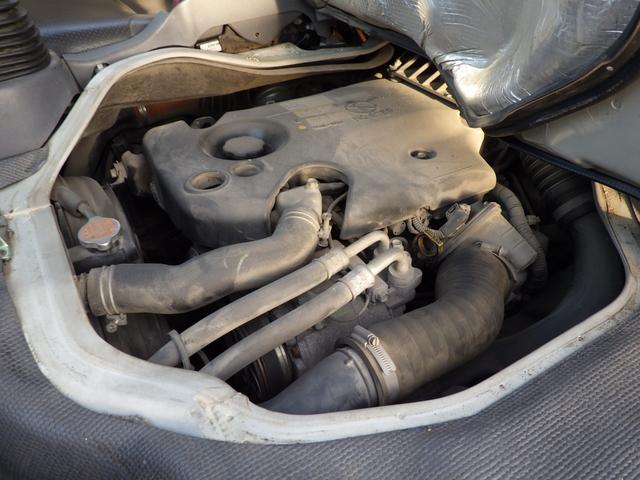 エルフトラック Ｗキャブ　積載１．５ｔ　低床　ＭＴ　ディーゼル　荷台内寸２０８×１６０×３８　車両外寸４６９×１６９×１９８　車両総重量５．０ｔ未満　準中型免許証　４ナンバー　エンジン型式４ＪＪ１　３０００ＣＣ　保証付　小型　トラック（45枚目）