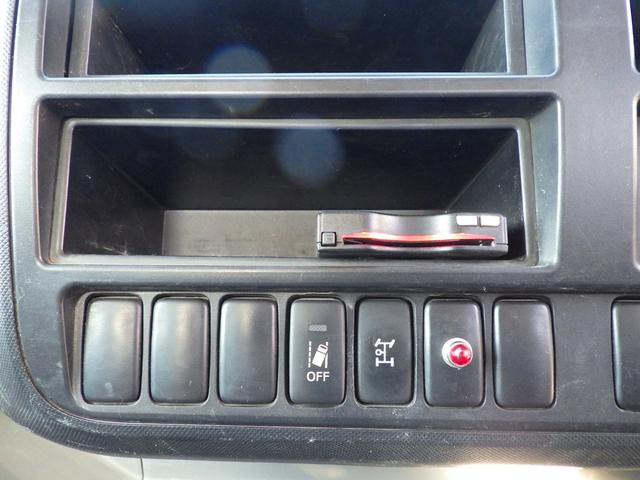 トヨエース ３段クレーン　ラジコン付き　積載２ｔ　高床　ＭＴ　ディーゼル　荷台内寸３７２×１８９×３７　車両外寸６１８×１９９×２６４　車両総重量７．５ｔ未満　準中型免許証　１ナンバー　エンジン型式Ｎ０４Ｃ　４０００ＣＣ　保証付　小型　トラック（12枚目）