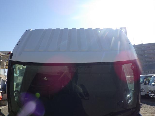 トヨエース ３段クレーン　ラジコン付き　積載２ｔ　高床　ＭＴ　ディーゼル　荷台内寸３７２×１８９×３７　車両外寸６１８×１９９×２６４　車両総重量７．５ｔ未満　準中型免許証　１ナンバー　エンジン型式Ｎ０４Ｃ　４０００ＣＣ　保証付　小型　トラック（49枚目）