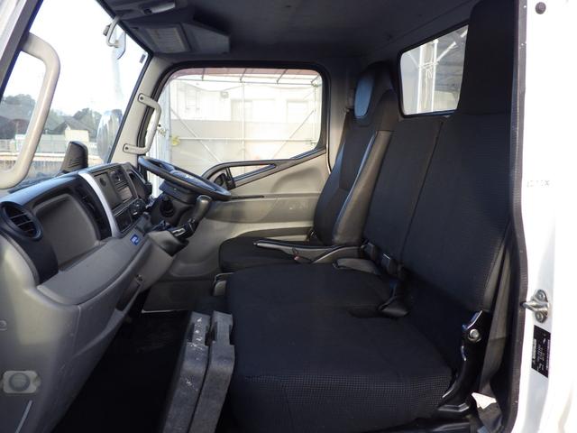 キャンター 4段クレーン 積載3t 標準 ロング MT ラジコン 荷台内寸369×178×38 車両外寸598×193×258 車両総重量7.5t未満 準中型免許 1ナンバー エンジン型式4P10 3000cc 小型 トラック ラジコン フックイン 吊り荷重2.6t(8枚目)