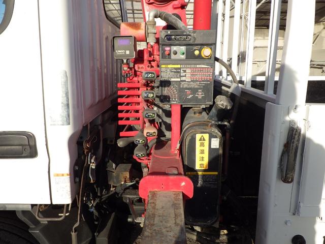 キャンター 4段クレーン 積載3t 標準 ロング MT ラジコン 荷台内寸369×178×38 車両外寸598×193×258 車両総重量7.5t未満 準中型免許 1ナンバー エンジン型式4P10 3000cc 小型 トラック ラジコン フックイン 吊り荷重2.6t(23枚目)