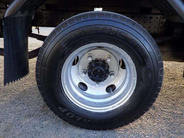 キャンター 4段クレーン 積載3t 標準 ロング MT ラジコン 荷台内寸369×178×38 車両外寸598×193×258 車両総重量7.5t未満 準中型免許 1ナンバー エンジン型式4P10 3000cc 小型 トラック ラジコン フックイン 吊り荷重2.6t(33枚目)