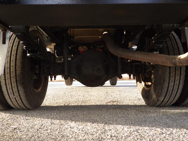 キャンター 4段クレーン 積載3t 標準 ロング MT ラジコン 荷台内寸369×178×38 車両外寸598×193×258 車両総重量7.5t未満 準中型免許 1ナンバー エンジン型式4P10 3000cc 小型 トラック ラジコン フックイン 吊り荷重2.6t(44枚目)