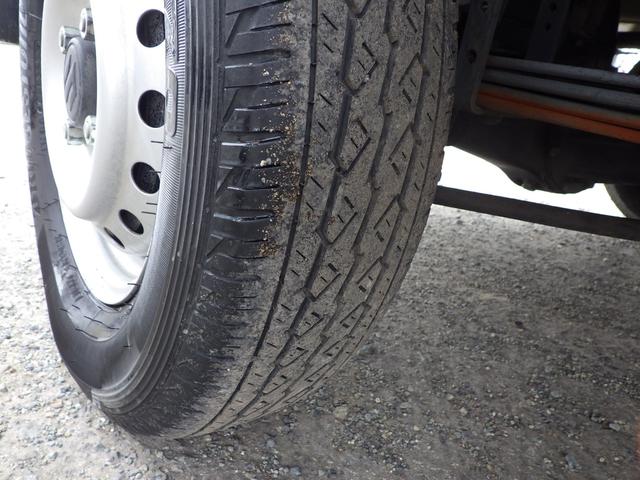 キャリイトラック 移動販売車　中温　８ナンバー　ＡＴ　積載３５０ｋｇ　三菱製冷蔵庫　設定温度－５℃〜２４℃　荷台内室１８０×１３７×１２０　車両外寸３３９×１４７×１２０　車両総重量３．５ｔ未満　新普通免許　８ナンバー　エンジン型式：Ｒ０６Ａ　６６０ｃｃ　小型　トラック（43枚目）