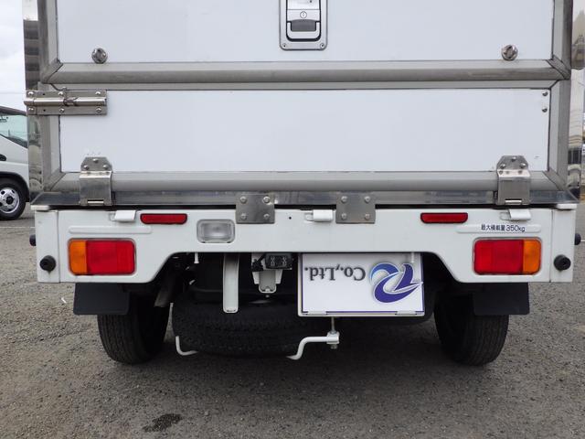 キャリイトラック 移動販売車　中温　８ナンバー　ＡＴ　積載３５０ｋｇ　三菱製冷蔵庫　設定温度－５℃〜２４℃　荷台内室１８０×１３７×１２０　車両外寸３３９×１４７×１２０　車両総重量３．５ｔ未満　新普通免許　８ナンバー　エンジン型式：Ｒ０６Ａ　６６０ｃｃ　小型　トラック（55枚目）