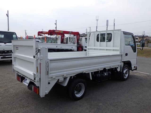 タイタントラック 平　垂直ＰＧ　積載１．３５ｔ　低床　ＭＴ　ディーゼル　荷台内寸３０４×１６０×３８　車両外寸４６８×１６９×１９５　車両総重量５．０ｔ未満　準中型免許　４ナンバー　エンジン型式　４ＪＪ１　３０００ｃｃ　保証付　小型　トラック（25枚目）