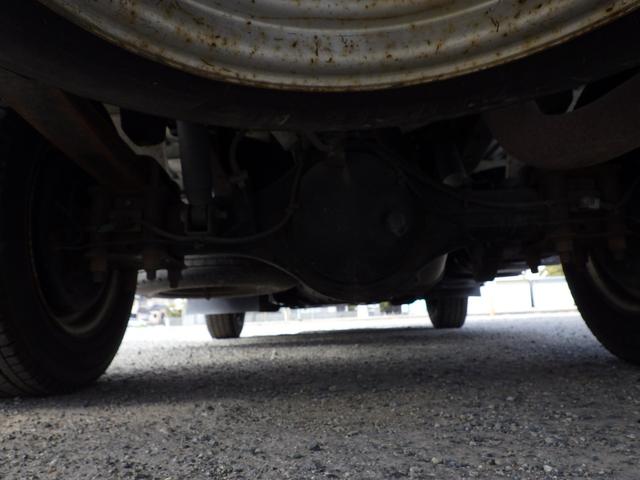 タイタントラック 平　垂直ＰＧ　積載１．３５ｔ　低床　ＭＴ　ディーゼル　荷台内寸３０４×１６０×３８　車両外寸４６８×１６９×１９５　車両総重量５．０ｔ未満　準中型免許　４ナンバー　エンジン型式　４ＪＪ１　３０００ｃｃ　保証付　小型　トラック（43枚目）