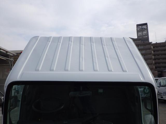 タイタントラック 平　垂直ＰＧ　積載１．３５ｔ　低床　ＭＴ　ディーゼル　荷台内寸３０４×１６０×３８　車両外寸４６８×１６９×１９５　車両総重量５．０ｔ未満　準中型免許　４ナンバー　エンジン型式　４ＪＪ１　３０００ｃｃ　保証付　小型　トラック（45枚目）