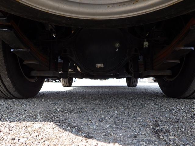 アトラストラック 平・垂直PG・積載2t・全低床・AT・ディーゼル 荷台内寸304×156×63 車両外寸469×169×199 車両総重量5t未満 新明和製PG 昇降能力600kg 準中型免許 4ナンバー エンジン型式 ZD30 3000cc 普通 トラック(63枚目)