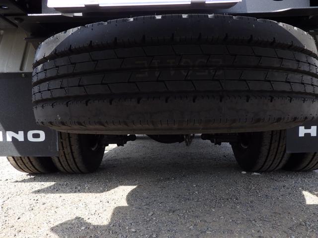 デュトロ 保冷車・積載2t・全低床・AT・ディーゼル 荷台内寸296×175×184 車両外寸491×188×279 荷台地上高約72cm 車両総重量5.0t未満 準中型免許証 1ナンバー エンジン型式 N04C 4000CC 小型 トラック(52枚目)