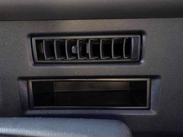 コースター LX マイクロバス 29人乗 自動ドア 2ナンバー マイクロバス 29人乗 自動ドア モケットシート 左電格ミラー バックモニター ルームランプ イクリプスナビ/地デジTV AT車 2ナンバー ETC/フォグ エンジン型式:N04C(16枚目)