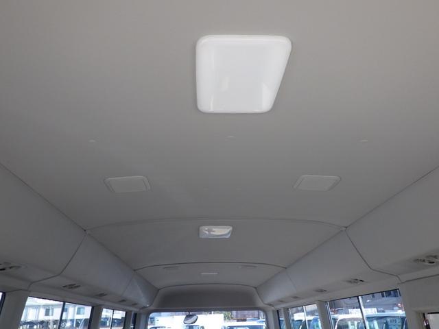 コースター LX マイクロバス 29人乗 自動ドア 2ナンバー マイクロバス 29人乗 自動ドア モケットシート 左電格ミラー バックモニター ルームランプ イクリプスナビ/地デジTV AT車 2ナンバー ETC/フォグ エンジン型式:N04C(29枚目)