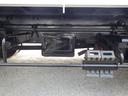積載車　２．９５トン　ＭＴ　ディーゼル　セーフティーローダー　荷台内寸　５６６×２０５×１０　車両外寸　７６０×２１９×２２３　車両総重量７．５ｔ未満　準中型免許証　１ナンバー　エンジン型式　Ｎ０４Ｃ　４０００ＣＣ　保証付　小型　トラック（40枚目）