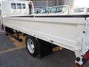 平ボディ　積載２ｔ　ワイド　ロング　ＭＴ　ディーゼル　荷台内寸４３４×２０７×３８　車両外寸６１９×２１９×２２３　車両総重量５．０ｔ未満　準中型免許証　１ナンバー　エンジン型式Ｎ０４Ｃ　４０００ＣＣ　保証付　小型　トラック（25枚目）