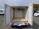 冷蔵冷凍車　中温　－７℃〜３５℃　積載３５０ｋｇ　ＡＴ　荷室内寸１８２×１３４×１１９　車両外寸３３９×１４７×１９８　車両総重量３．５ｔ未満　新普通免許　８ナンバー　エンジン型式ＫＦ　６６０ｃｃ　保証付　小型　トラック（21枚目）