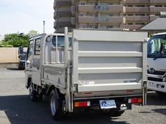 ６人乗り　極東開発製パワーゲートＶ６０１Ｂ　車両総重量４９５０ｋｇ　荷台床鉄板張り　アオリロープフック２対　Aftermarketナビ／ＴＶ　バックカメラ　左電格ミラー　ドラレコ　キーレス 2