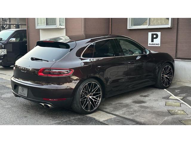 マカン マカンS V6 3000cc ターボ エアサスペンション ウッドパネル レザーシート ドラレコ ナビゲーション バックカメラ(30枚目)