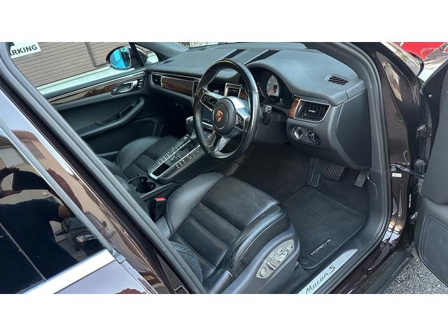 マカン マカンS V6 3000cc ターボ エアサスペンション ウッドパネル レザーシート ドラレコ ナビゲーション バックカメラ(56枚目)