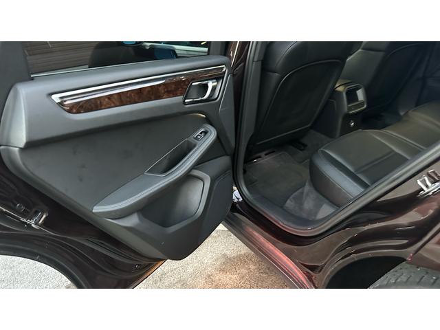 マカン マカンS V6 3000cc ターボ エアサスペンション ウッドパネル レザーシート ドラレコ ナビゲーション バックカメラ(66枚目)