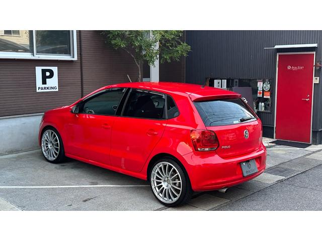 ポロ TSIコンフォートライン ローダウン AdvanRacing RT 18インチ Panasonicナビ2025年版 バックカメラ ETC(3枚目)