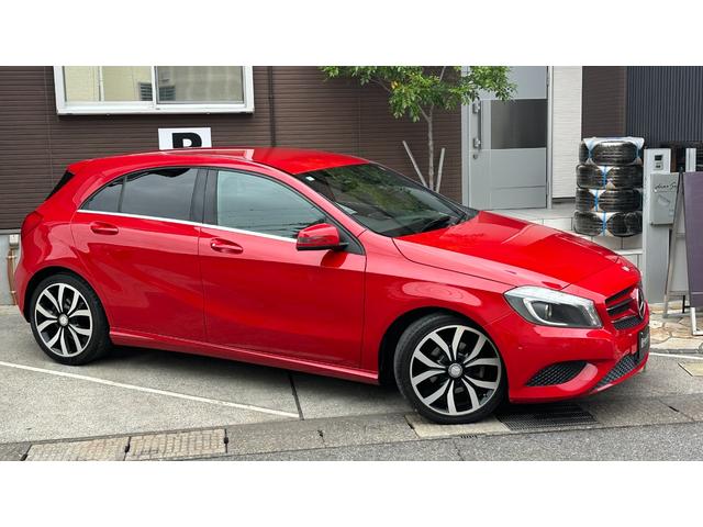 Aクラス A180 エディションスタイル 限定車 ナビ最終最新更新済 18インチアルミ バックカメラ カラードグリル ハーフレザー ETC(7枚目)