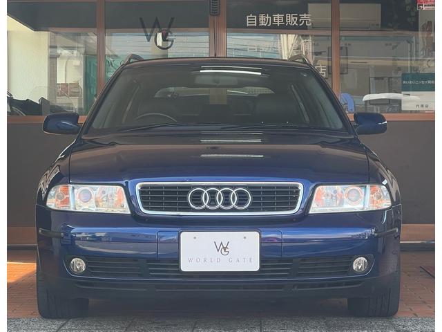 Ａ４アバント ２．４クワトロ　ワンオーナー　正規ディーラー車　レザーシート　４ＷＤクワトロ（2枚目）