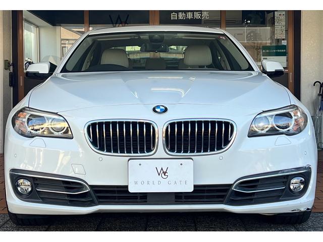 5シリーズ 523d ラグジュアリー ベージュレザーシート・バックカメラ・TV地デジ・純正ナビ・ETC(3枚目)