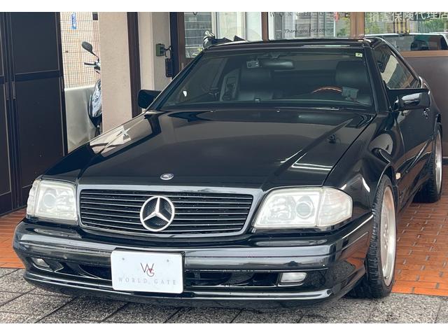 ＳＬ ＳＬ３２０　ブラックレザーシート・正規ディーラー車・社外ナビＴＶ地デジ・ＡＭＧ１８インチアルミ・社外エアロ、マフラー・左ハンドル・ＥＴＣ・ブラック色替え車輛（4枚目）