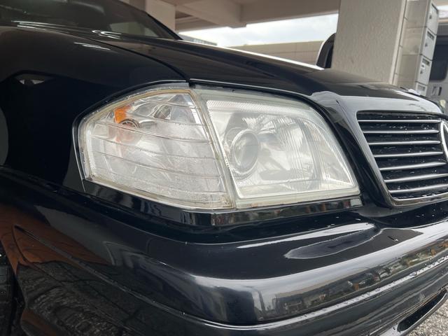 ＳＬ ＳＬ３２０　ブラックレザーシート・正規ディーラー車・社外ナビＴＶ地デジ・ＡＭＧ１８インチアルミ・社外エアロ、マフラー・左ハンドル・ＥＴＣ・ブラック色替え車輛（10枚目）