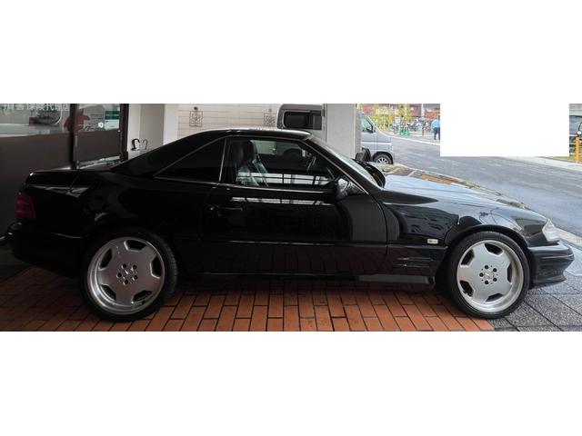 ＳＬ ＳＬ３２０　ブラックレザーシート・正規ディーラー車・社外ナビＴＶ地デジ・ＡＭＧ１８インチアルミ・社外エアロ、マフラー・左ハンドル・ＥＴＣ・ブラック色替え車輛（21枚目）