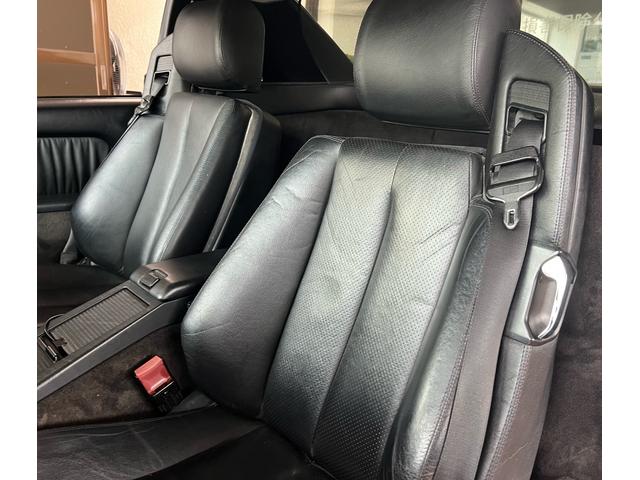 ＳＬ ＳＬ３２０　ブラックレザーシート・正規ディーラー車・社外ナビＴＶ地デジ・ＡＭＧ１８インチアルミ・社外エアロ、マフラー・左ハンドル・ＥＴＣ・ブラック色替え車輛（34枚目）