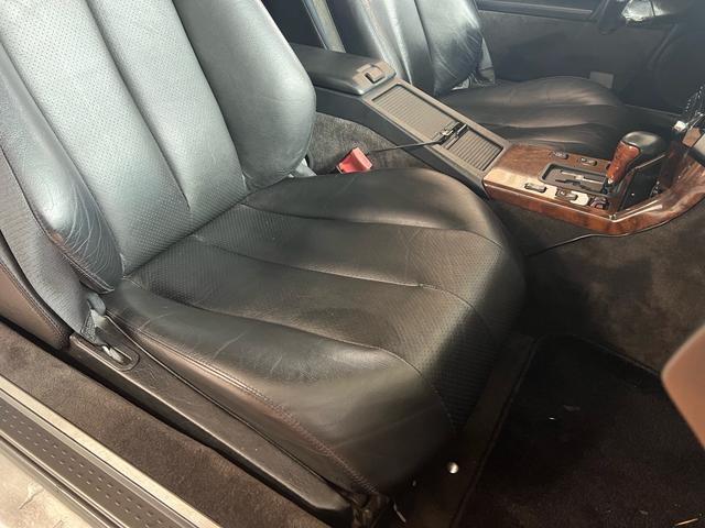 ＳＬ ＳＬ３２０　ブラックレザーシート・正規ディーラー車・社外ナビＴＶ地デジ・ＡＭＧ１８インチアルミ・社外エアロ、マフラー・左ハンドル・ＥＴＣ・ブラック色替え車輛（38枚目）