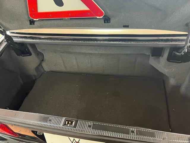 ＳＬ ＳＬ３２０　ブラックレザーシート・正規ディーラー車・社外ナビＴＶ地デジ・ＡＭＧ１８インチアルミ・社外エアロ、マフラー・左ハンドル・ＥＴＣ・ブラック色替え車輛（42枚目）