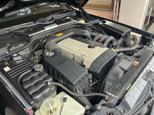 ＳＬ ＳＬ３２０　ブラックレザーシート・正規ディーラー車・社外ナビＴＶ地デジ・ＡＭＧ１８インチアルミ・社外エアロ、マフラー・左ハンドル・ＥＴＣ・ブラック色替え車輛（48枚目）