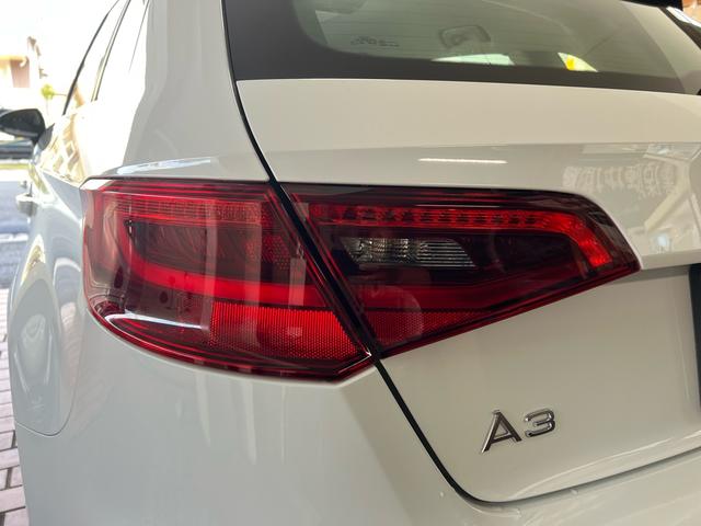 Ａ３ スポーツバック１．４ＴＦＳＩ　ワンオーナー・正規ディーラー車・純正ナビ・地デジＴＶ・コンビニエンスパッケージ・オートクルーズコントロール・バックカメラ・ＥＴＣ（15枚目）