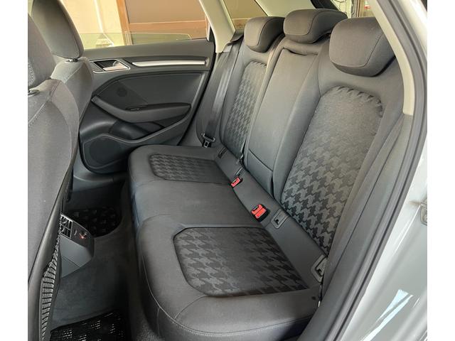 Ａ３ スポーツバック１．４ＴＦＳＩ　ワンオーナー・正規ディーラー車・純正ナビ・地デジＴＶ・コンビニエンスパッケージ・オートクルーズコントロール・バックカメラ・ＥＴＣ（36枚目）