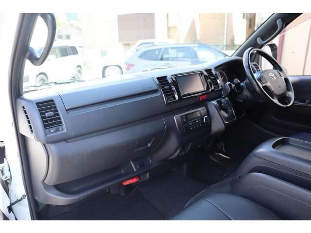 ハイエースバン スーパーGL ダークプライムII SSR DEVIDE MK-6 17AW・ESSEXリップ・玄武(30枚目)