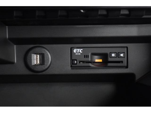 ハイブリッドＭＶ　ＤＣＢＳ　ワンオーナー　両側パワスラ　メモリーナビ　フルセグＴＶ　全方位カメラ　ＣＤ再生　ＤＶＤ再生　Ｂｌｕｅｔｏｏｔｈ　ＥＴＣ　シートヒーター　電格ミラー　オートライト　ステリモ　ＡＣＣ(8枚目)