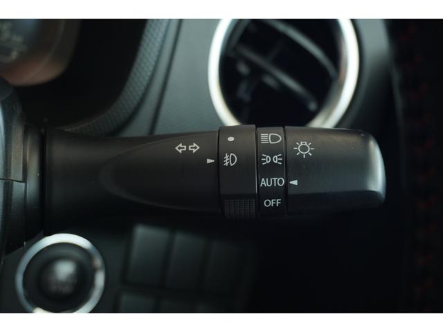 アルトワークス ベースグレード　５ＭＴ　ターボ　Ｎａｖｉｃエアクリーナー・マフラー　メモリーナビ　フルセグＴＶ　ＣＤ再生　ＤＶＤ再生　Ｂｌｕｅｔｏｏｔｈ　ＥＴＣ　フロアマット　電格ミラー　オートライト　ステリモ　ＨＩＤヘッドライト（24枚目）