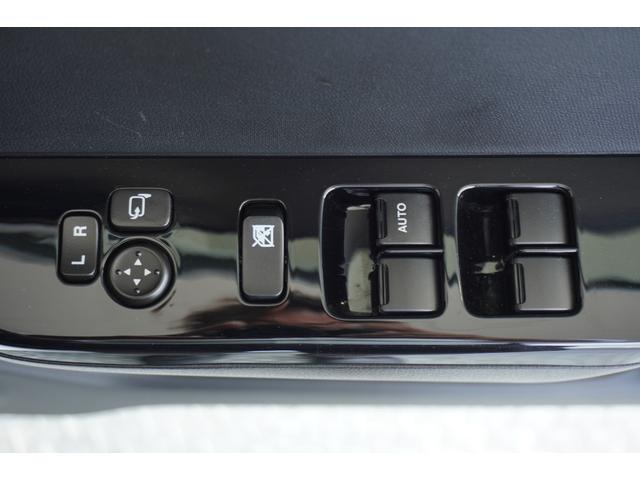 アルトワークス ベースグレード　５ＭＴ　ターボ　Ｎａｖｉｃエアクリーナー・マフラー　メモリーナビ　フルセグＴＶ　ＣＤ再生　ＤＶＤ再生　Ｂｌｕｅｔｏｏｔｈ　ＥＴＣ　フロアマット　電格ミラー　オートライト　ステリモ　ＨＩＤヘッドライト（27枚目）