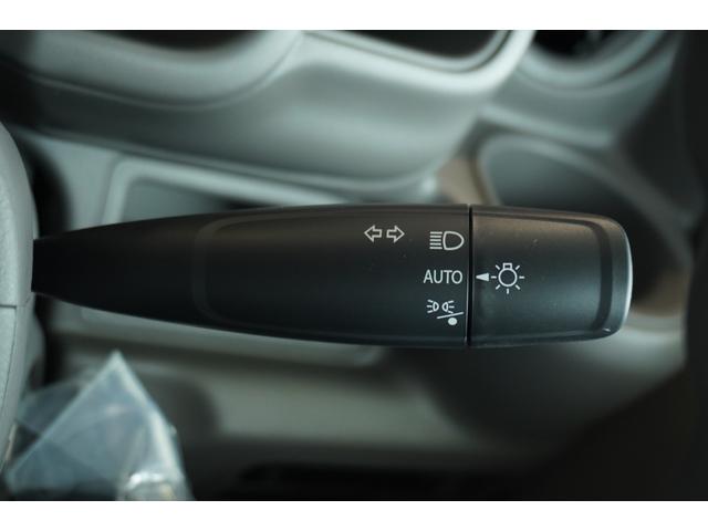 エブリイ ＰＣ　両側スライドドア　ディスプレイオーディオ　バックカメラ　Ｂｌｕｅｔｏｏｔｈ　電格ミラー　オートライト　シートヒーター　ＬＥＤヘッドライト　ＤＣＢＳ（21枚目）