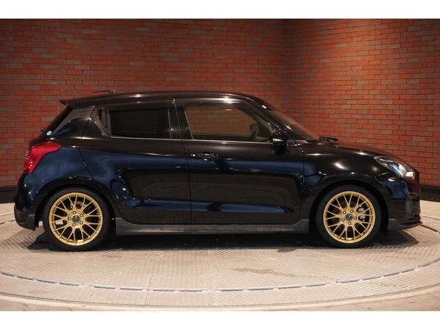 スイフトスポーツ ベースグレード 6MT ターボ TEIN車高調 全方位カメラ メモリーナビ ドラレコ フルセグTV CD再生 DVD再生 Bluetooth ETC シートヒーター ステリモ ACC 安全機能 フロアマット(7枚目)