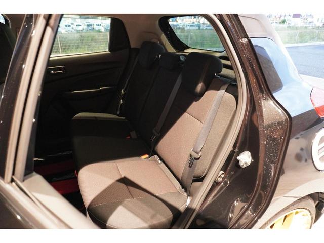 スイフトスポーツ ベースグレード 6MT ターボ TEIN車高調 全方位カメラ メモリーナビ ドラレコ フルセグTV CD再生 DVD再生 Bluetooth ETC シートヒーター ステリモ ACC 安全機能 フロアマット(21枚目)