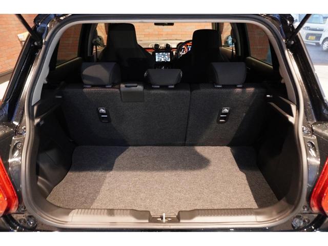 スイフトスポーツ ベースグレード 6MT ターボ TEIN車高調 全方位カメラ メモリーナビ ドラレコ フルセグTV CD再生 DVD再生 Bluetooth ETC シートヒーター ステリモ ACC 安全機能 フロアマット(23枚目)