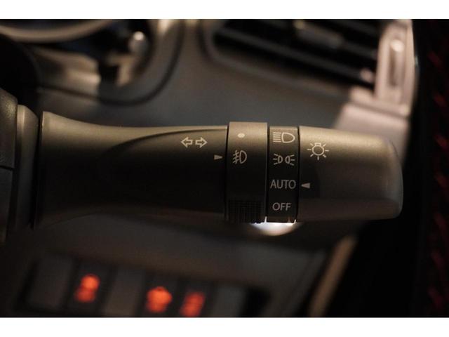 スイフトスポーツ ベースグレード 6MT ターボ TEIN車高調 全方位カメラ メモリーナビ ドラレコ フルセグTV CD再生 DVD再生 Bluetooth ETC シートヒーター ステリモ ACC 安全機能 フロアマット(27枚目)